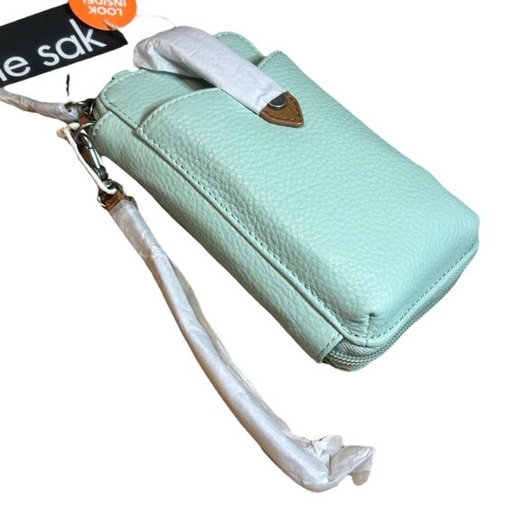 The Sak Silverlake Aqua Leather Smartphone Crossbody Bag Purse Wristlet NWT - Picture 7 of 8